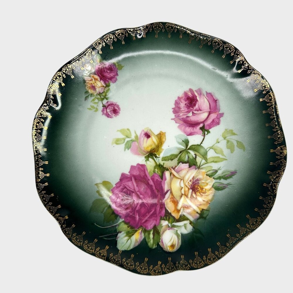 Vintage T.C. Chrysantheme Bavaria Porcelain Plate Floral‎ Design Gold Trim